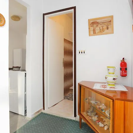 By The Sea - 7558 * Rogoznica (Sibenik-Knin)