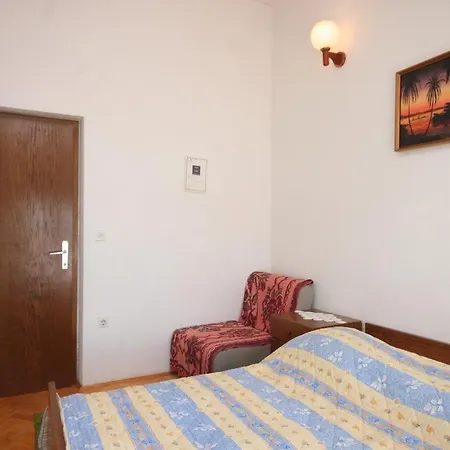 By The Sea - 7558 Apartment Rogoznica (Sibenik-Knin)