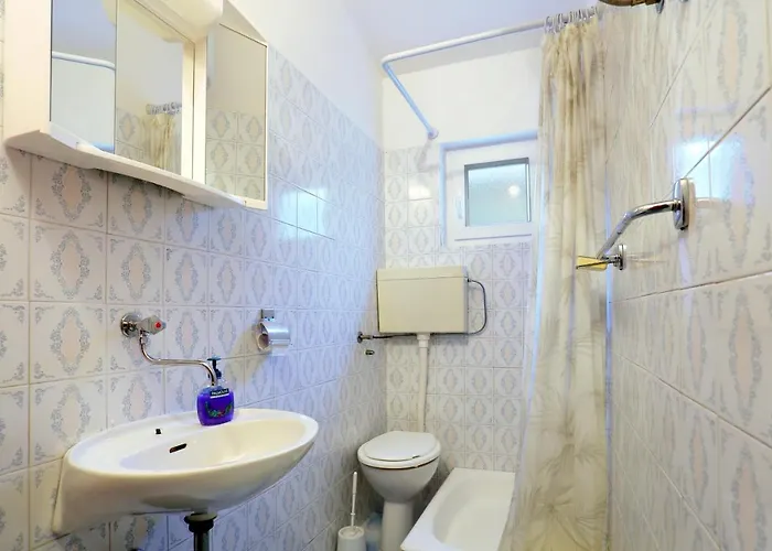 By The Sea - 7558 아파트 로고즈니차